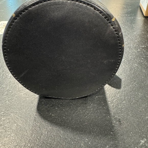 KATE SPADE Jade Drive Bird Cage Black Leather Wristlet Pink Bird Charm RARE. - Picture 5 of 12